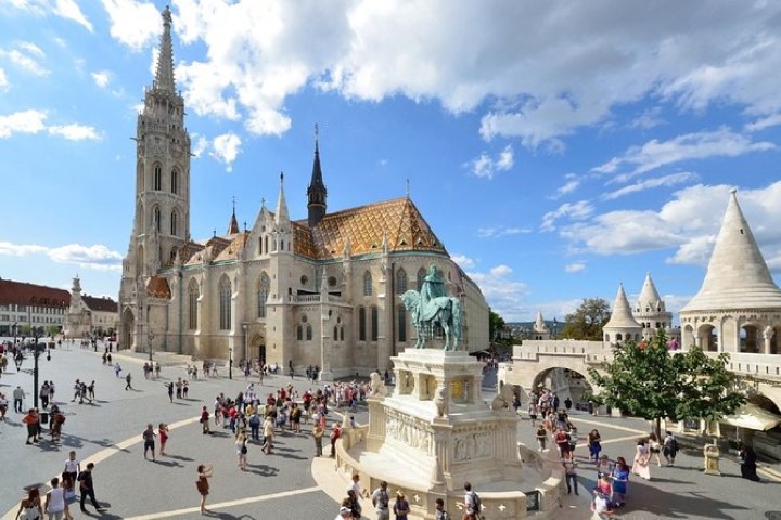 Budapest Tour and Travels, Budapest tourism